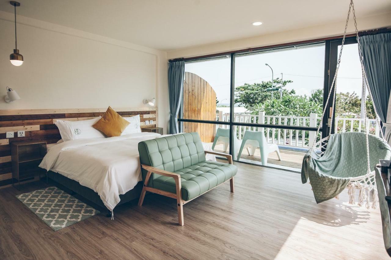 Yellow'S Kenting B&B Nanwan Eksteriør billede